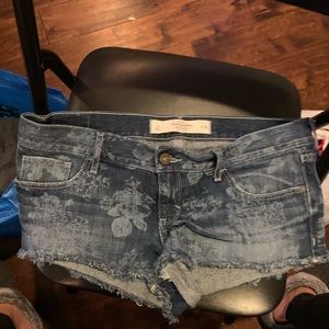 Abercrombie Jean shorts with floral pattern
